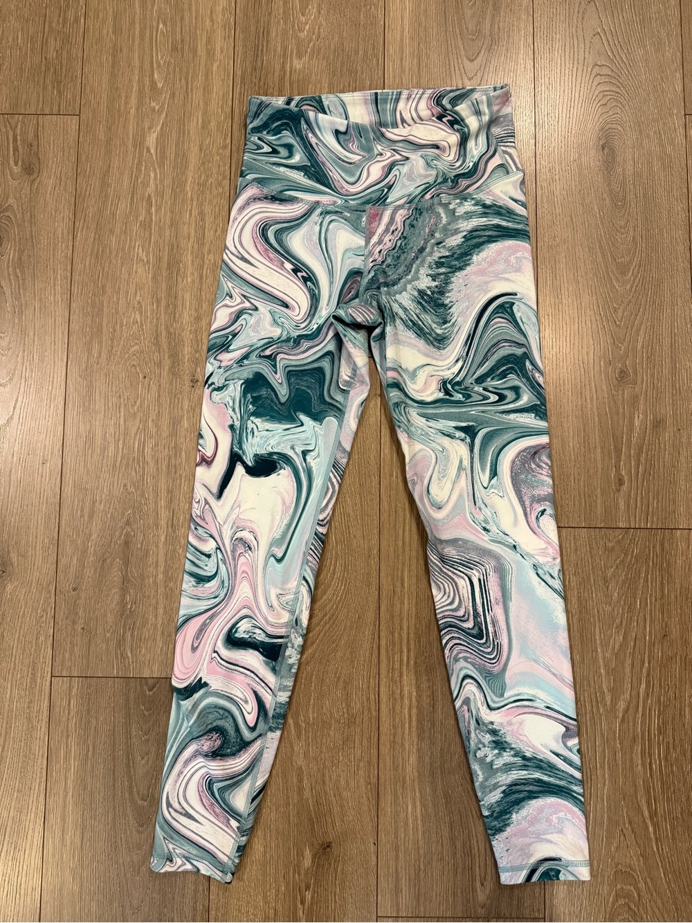 Old Navy Active Go-Dry Mid-Rise Marble Swirl Leggings Women’s M